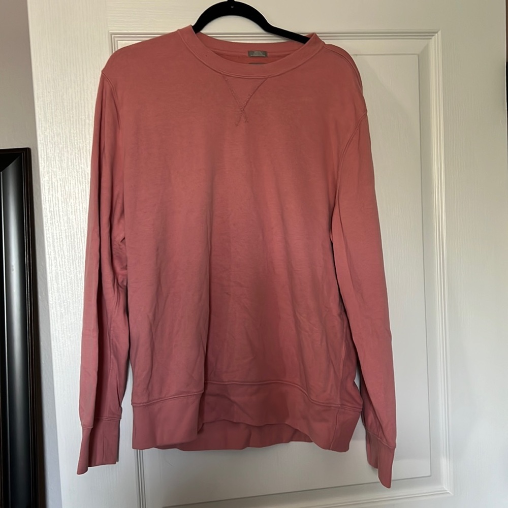 Pink gap sweater